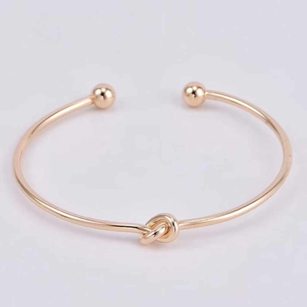 💎✨ Arrow Knot Bracelet Set - Picture 2 of 4